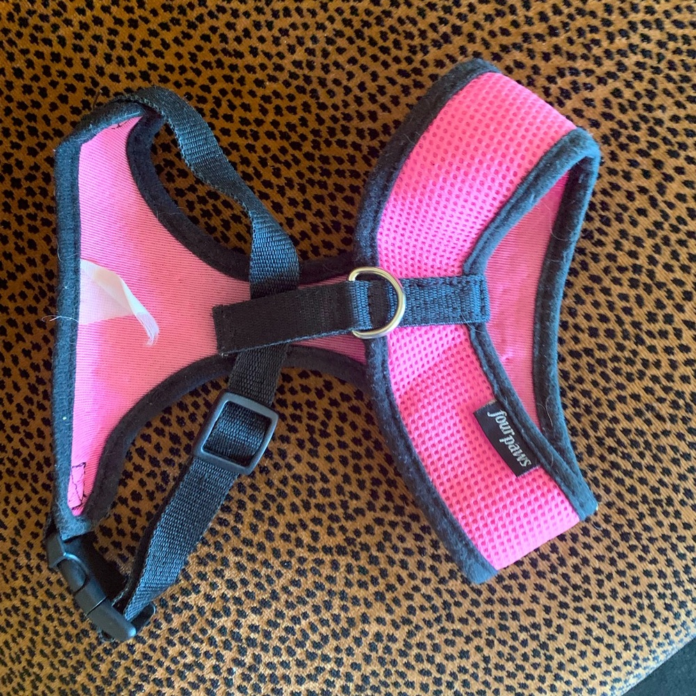 Pink Dog Harness - Picture 2 of 5